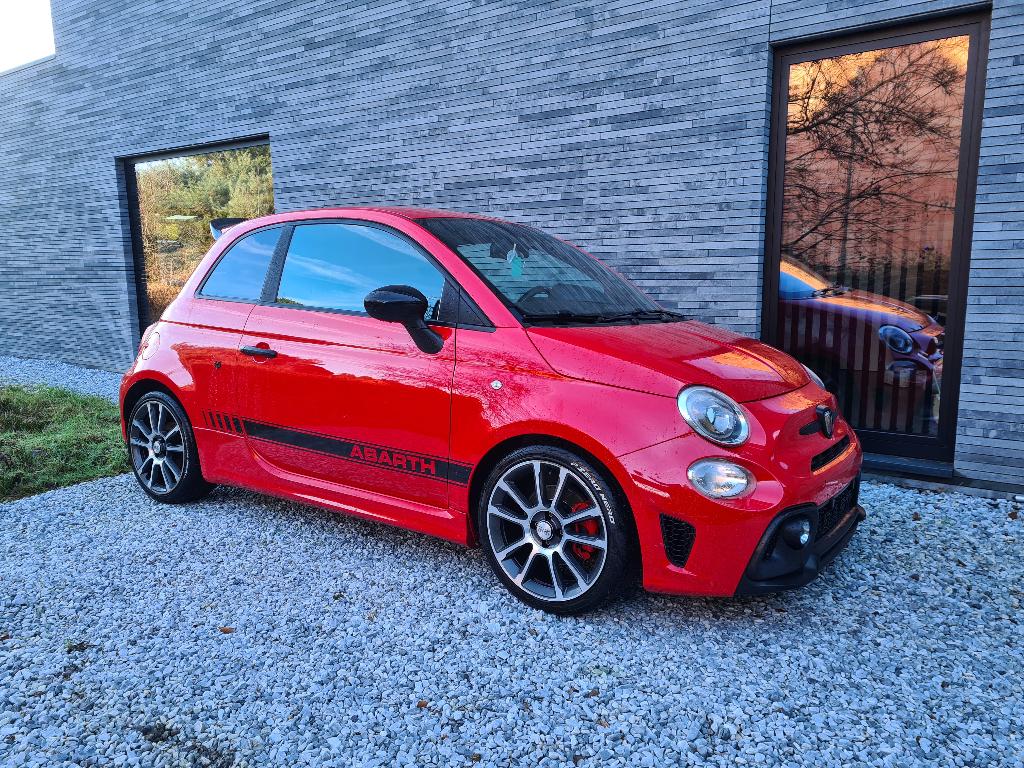 Abarth 595 Turismo 204pk in topconditie, Auto's, Abarth, Voorwielaandrijving, 4 cilinders, Leder, Handgeschakeld