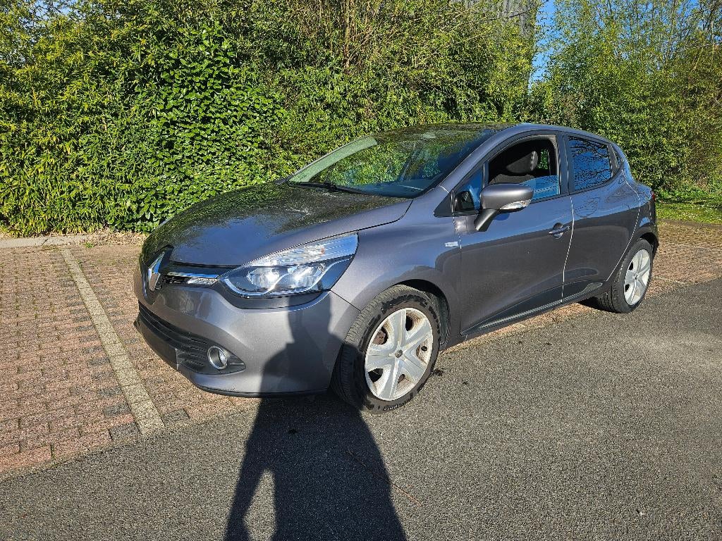 Renault Clio 1.2I ️AIRCO  GPS  COMPLEET LOGBOEK, Auto's, Renault, Voorwielaandrijving, Euro 5, Stof, Zwart