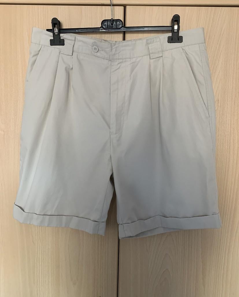 short, bermuda beige maat 48C - taille= 92cm, Vêtements | Hommes, Pantalons, Enlèvement ou Envoi, Beige, Taille 48/50 (M), Comme neuf