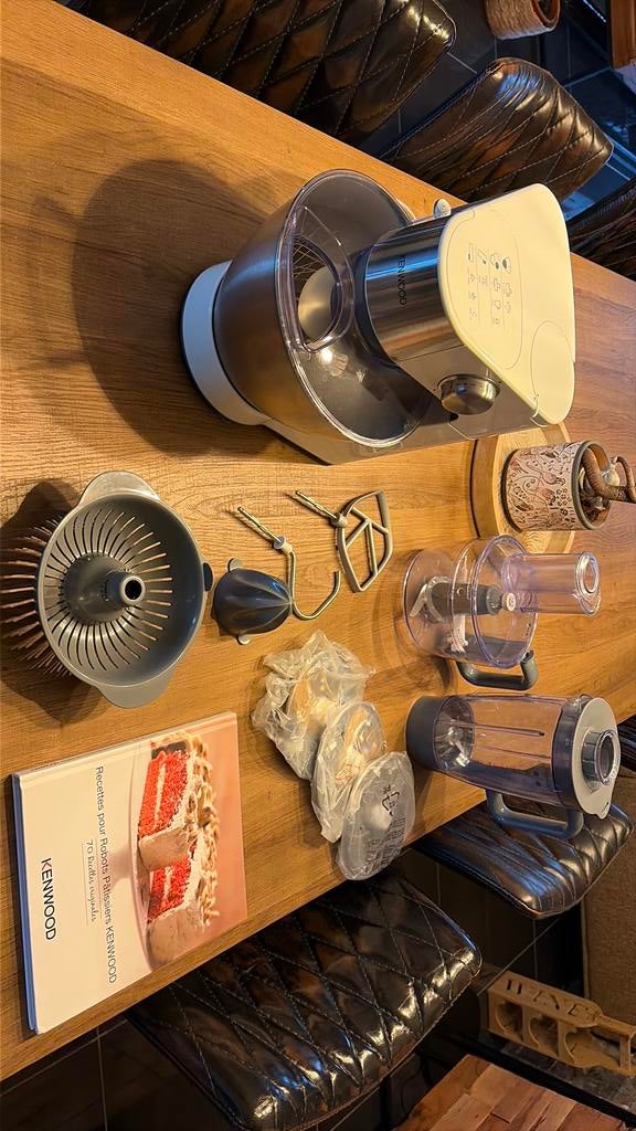 Robot kenwood, Résiste au lave-vaisselle, Comme neuf, Enlèvement, 3 vitesses ou plus