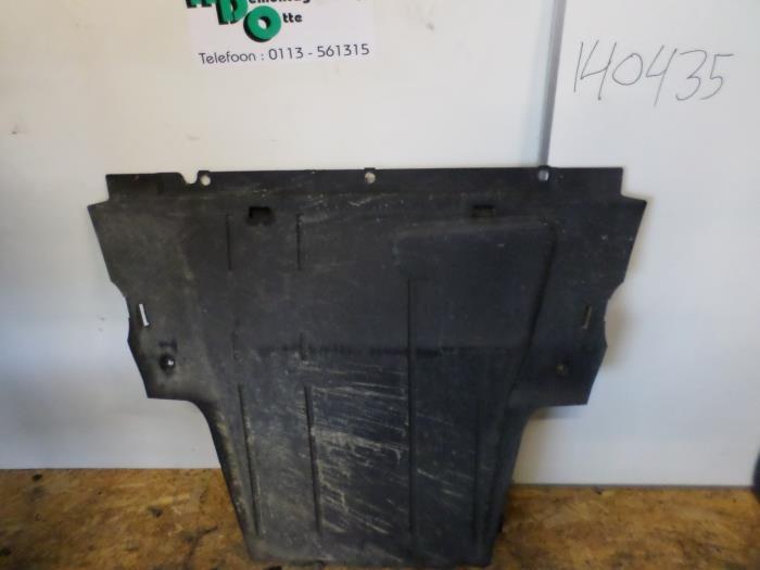 Plaque de protection moteur d'un Renault Megane (Megane 2 02, Autos : Pièces & Accessoires, Renault, -, 3 mois de garantie, Utilisé