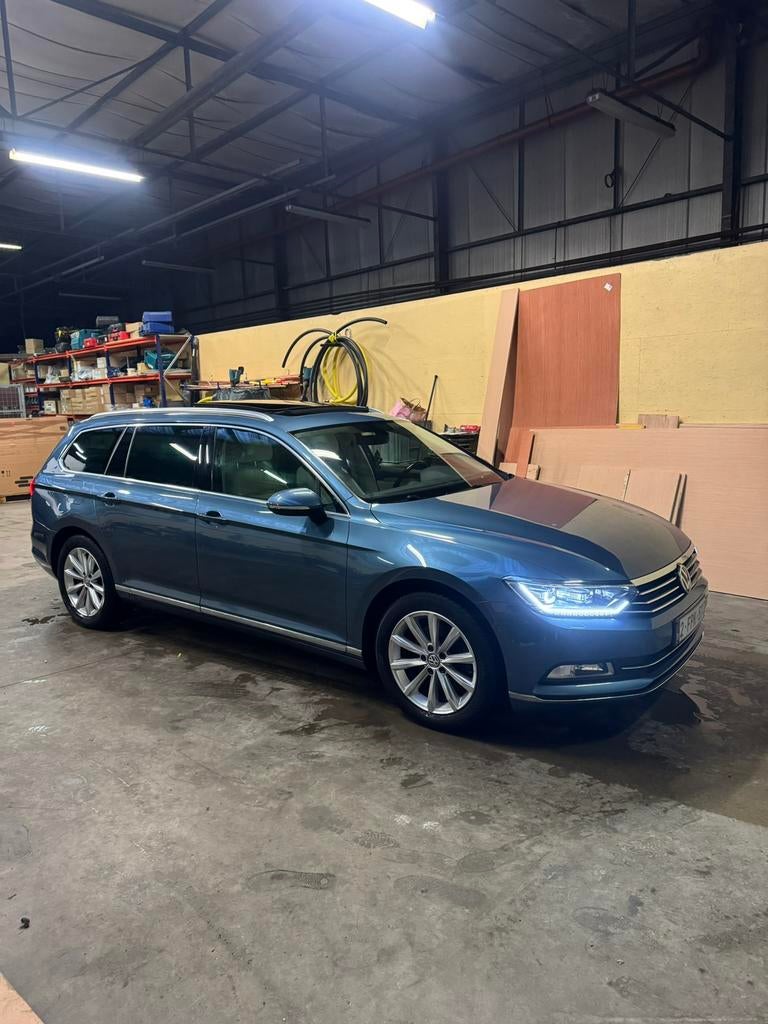 Volkswagen Passat 1.6 TDI Highline full option, Autos, Cuir et Alcantara, Achat, Boîte manuelle, Electronic Stability Program (ESP)
