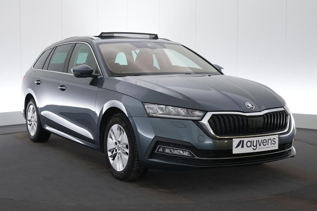 (1YMF465) SKODA OCTAVIA COMBI, Stof, Gebruikt, Euro 6, 116 pk