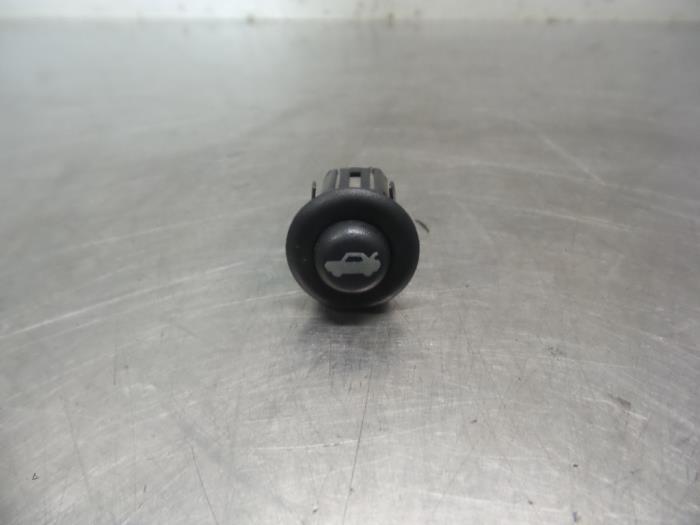 Schakelaar van een Chrysler 300 C, Gebruikt, -, Ophalen of Verzenden, -