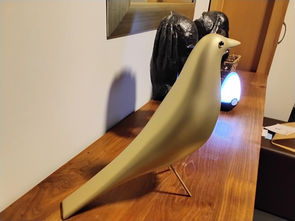 Eames bird replik, Ophalen