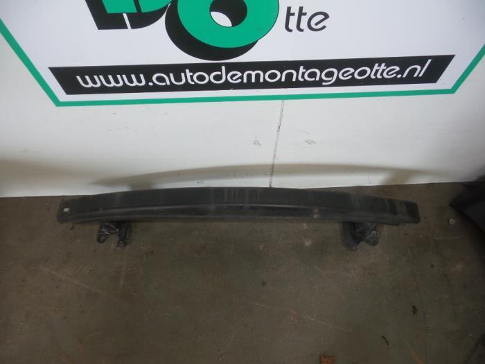 Bumperframe voor van een Volkswagen Polo (Polo 01-), Gebruikt, -, Volkswagen, -