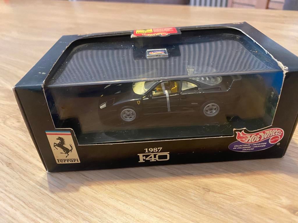 Ferrari F40, Enlèvement ou Envoi, Comme neuf