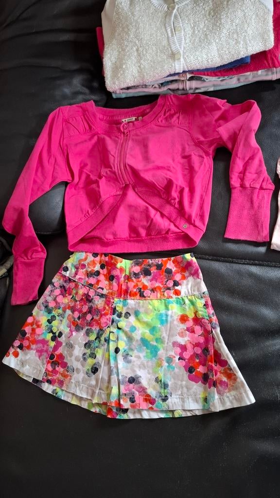 Kledingpakket meisjes maat 122, Ophalen