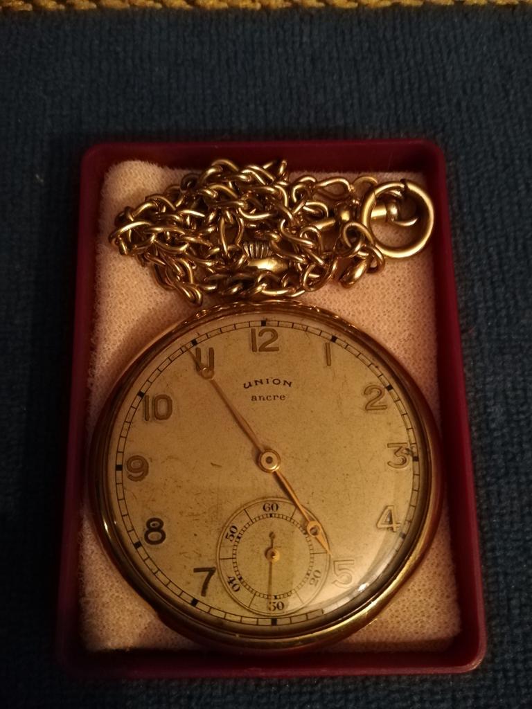 Montre de poche Union Ancre Union soviétique avec plaque ou, Bijoux, Sacs & Beauté, Montres | Anciennes | Antiquités, Avec chaîne