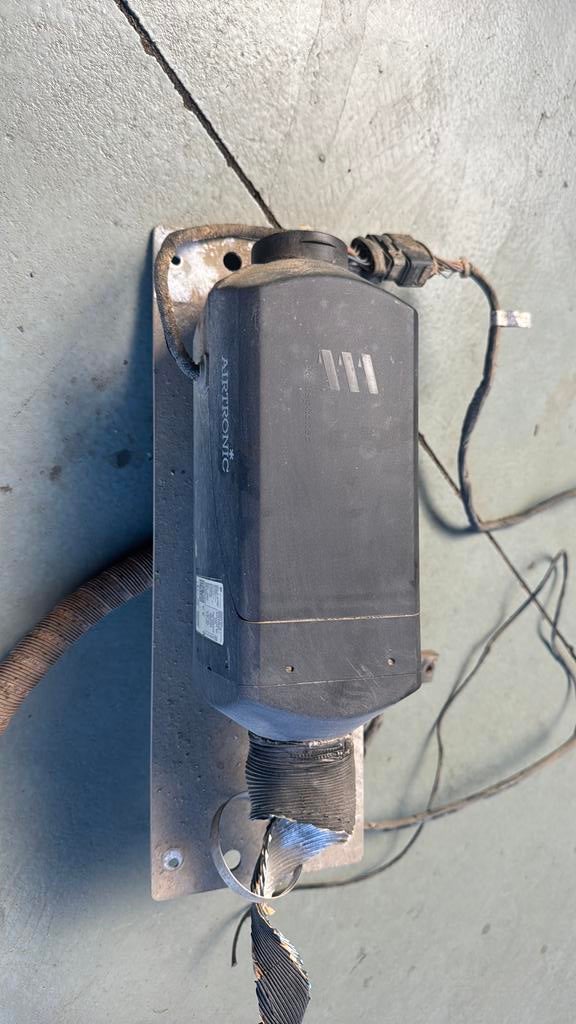 Eberspacher airtronic s2 d2l diesel webasto, Enlèvement, Utilisé