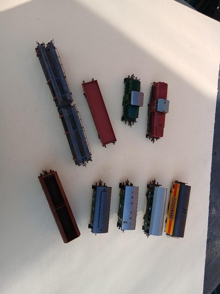 Kavel van Fleischmann wagons en 2 rangeerloks, Hobby en Vrije tijd, Gebruikt, Gelijkstroom, Fleischmann, Wagon