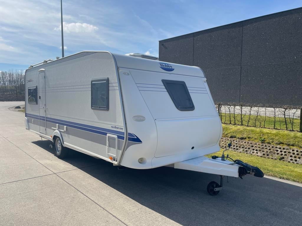 Te koop caravan, Caravans en Kamperen, Hobby, 2 aparte bedden, Tot en met 4, Airco