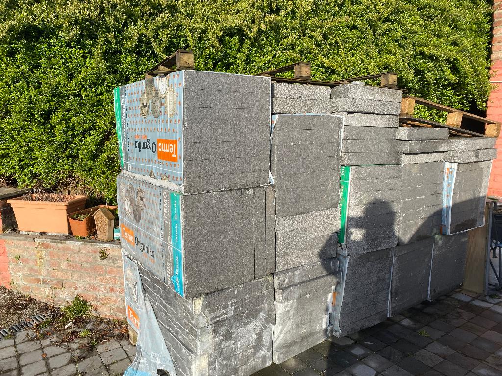 Vend isolants façade, Services & Professionnels