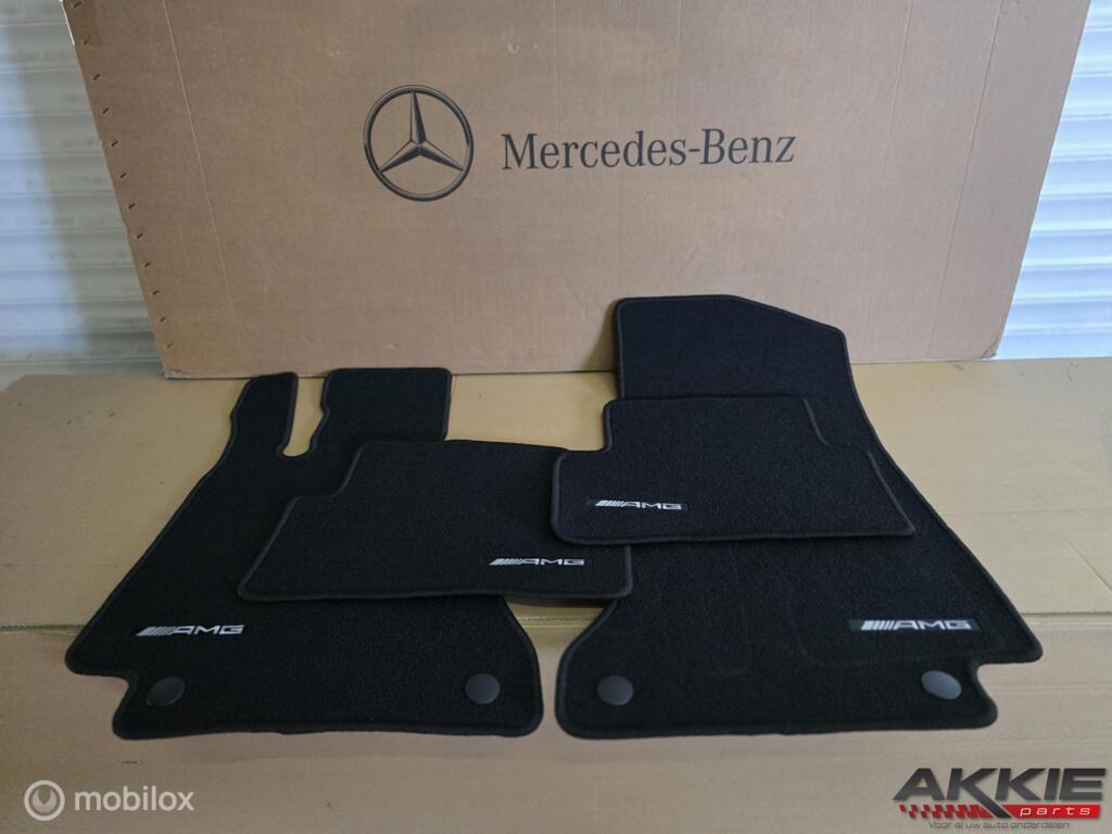 Mercedes C KLASSE AMG Vloer matten Station sedan w205, Gebruikt, Ophalen of Verzenden