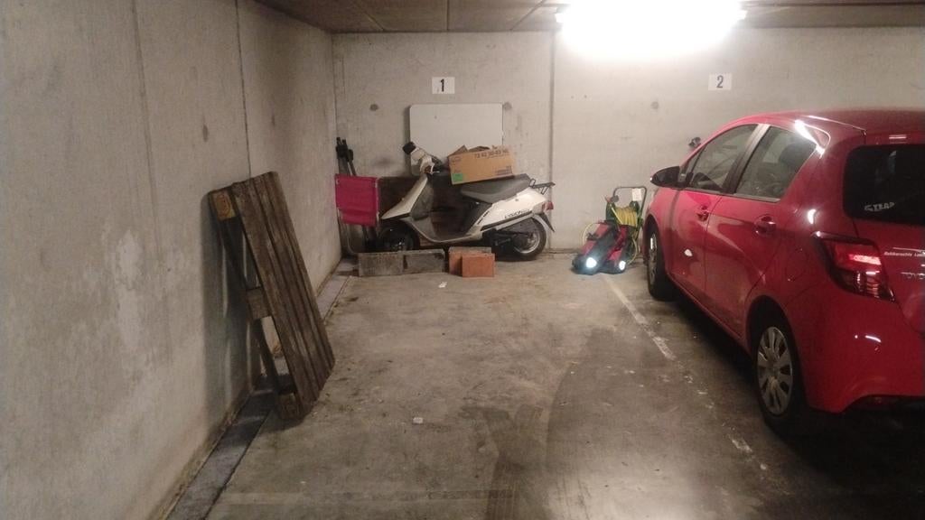 Ondergrondse staanplaats te koop in opwijk, Immo, Garages en Parkeerplaatsen