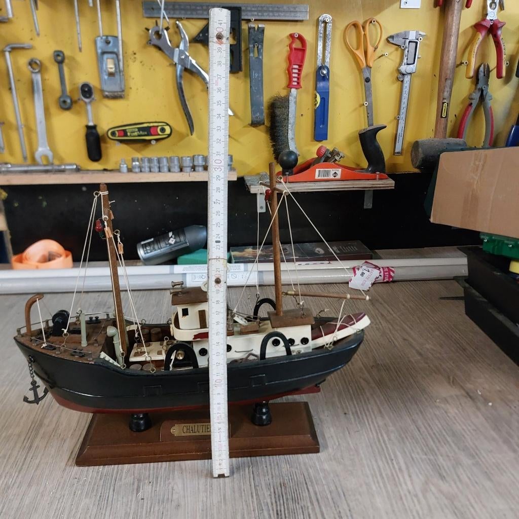 houten boot, Ophalen, Zo goed als nieuw