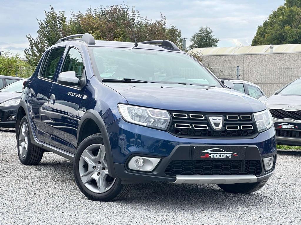 Dacia Sandero STEPWAY • GPS • AIRCO • BLUETOOTH, Auto's, Dacia, Bedrijf, Te koop, Sandero Stepway, ABS, Airbags, Airconditioning