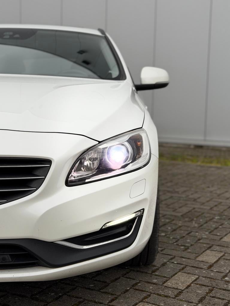Volvo V60 D6 Hybride, Auto's, Automaat, Wit, Leder, Break