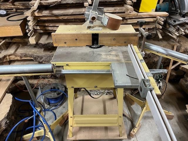 freestafel met roltafel, Doe-het-zelf en Bouw, Gereedschap | Freesmachines, Ophalen, Gebruikt, Overige soorten, Scheppach