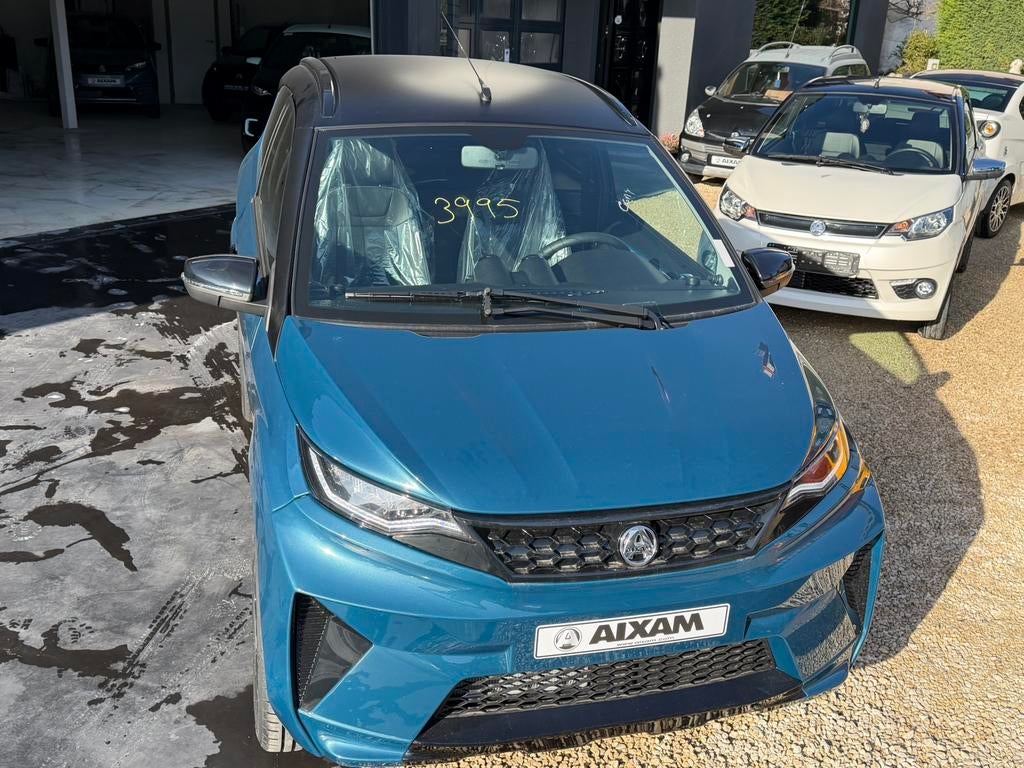 Nieuwe aixam crossover met E5+ motor en 9” radio, Autos, Aixam, Cuir, Achat, Entreprise, Garantie prolongée