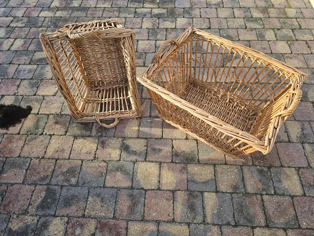 Oude rieten wasmanden 2 stuks deco, Ophalen