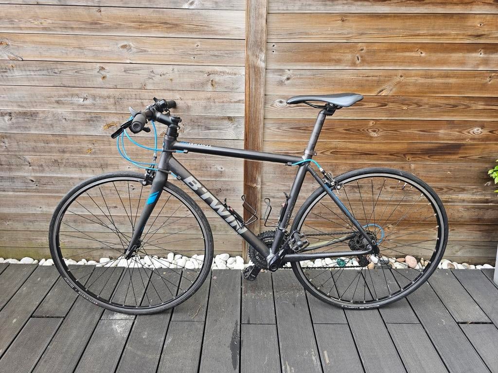 B'Twin Triban 500 - vélo de route, Vélos & Vélomoteurs, Enlèvement, Comme neuf