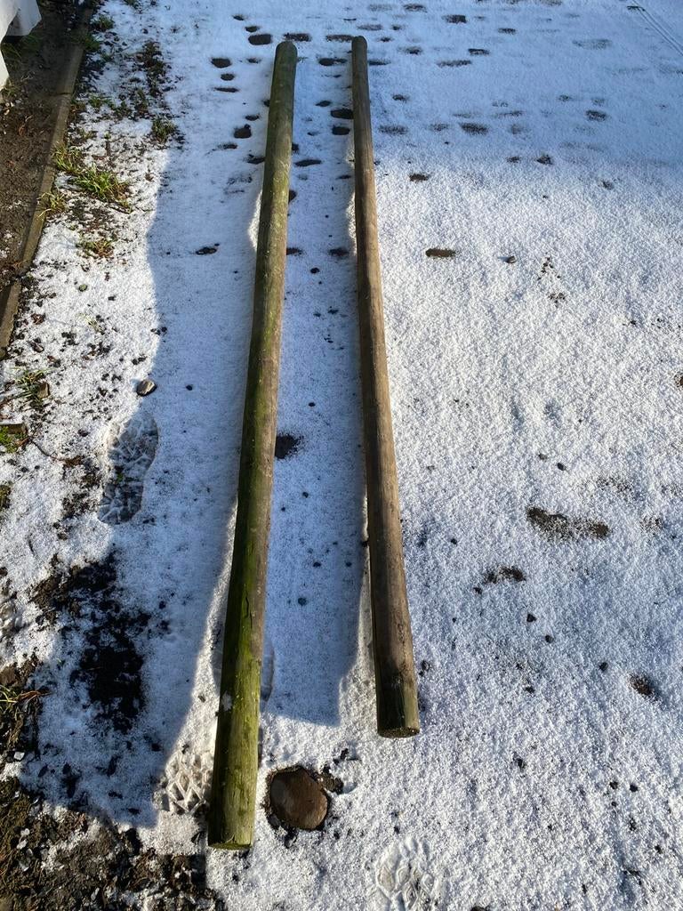 Tuinpalen, rond, Ophalen, Zo goed als nieuw