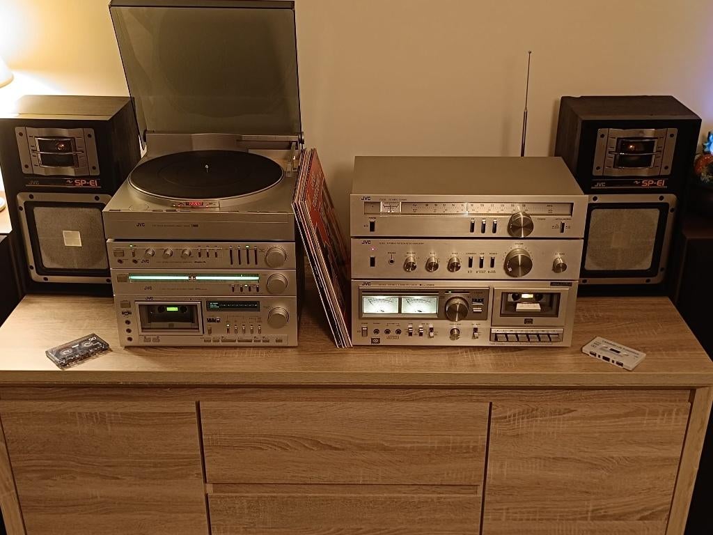 Rare chaîne stéréo vintage JVC des années 80 et 82, Enlèvement, Haut-parleurs, JVC, Composants en vrac
