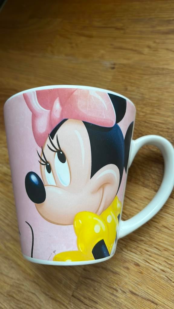 Minnie mok ( uit Disneyland Parijs), Ophalen, Gebruikt