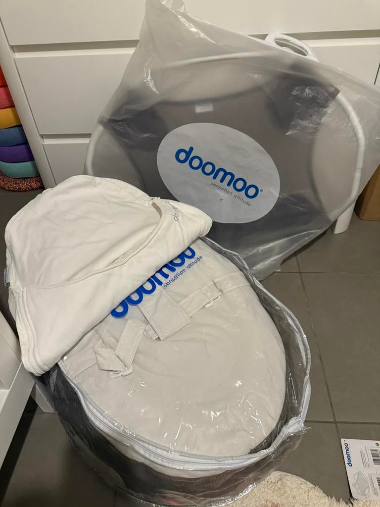 Doomoo seat ‘n grow + onderstel & voetenzak, Ophalen of Verzenden, Zo goed als nieuw