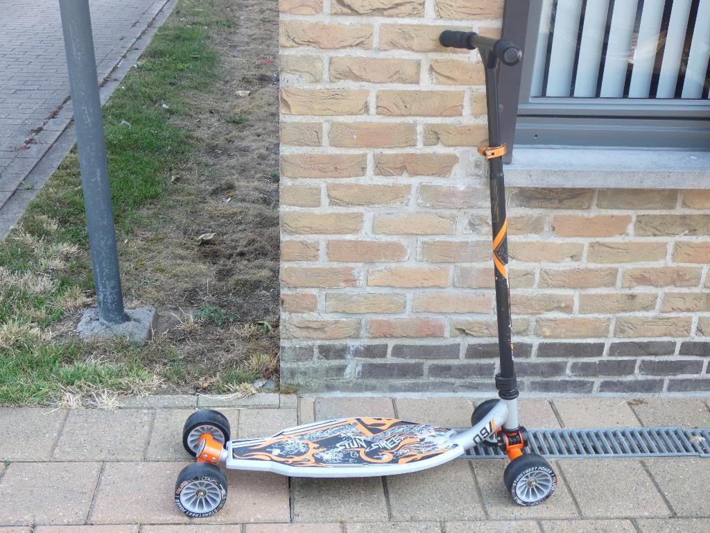 step oxelo stunt street met 4 wielen, Fietsen en Brommers, Steps, Ophalen, Zo goed als nieuw, Overige typen, Oxelo (Decathlon)
