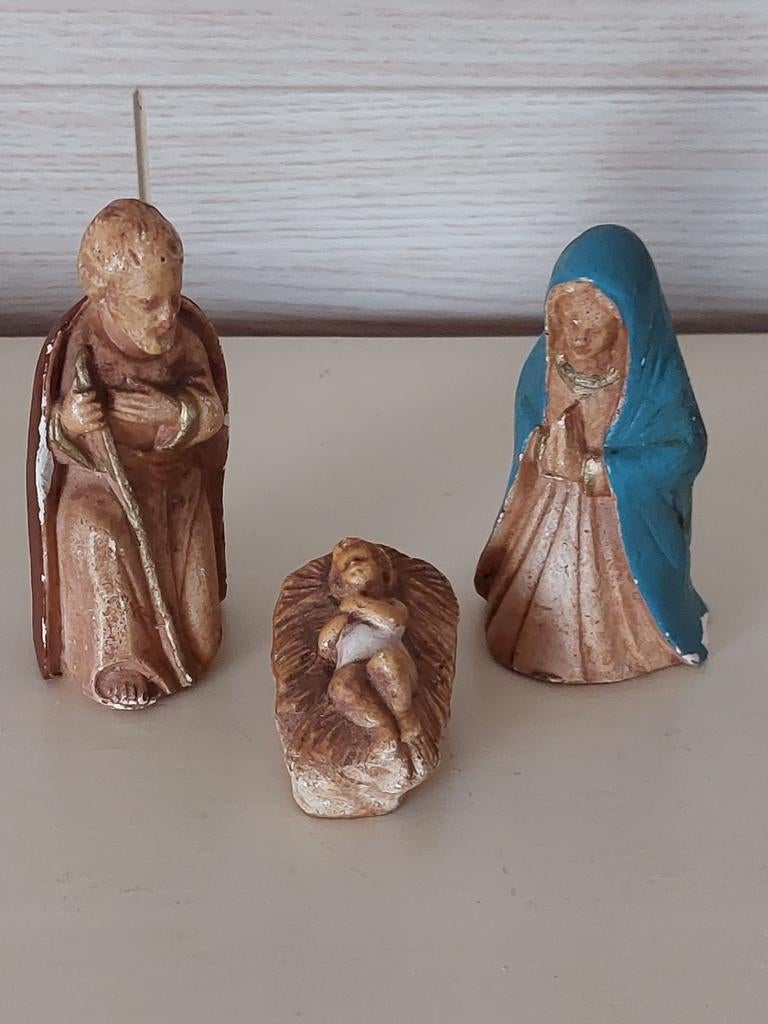 Oude kerstbeeldjes, Ophalen, Gebruikt