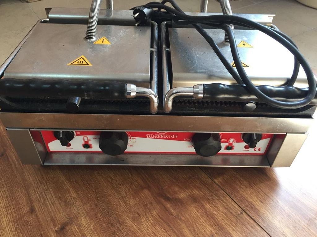 Professionele paninigrill — Empero TG 5530 DE — Dubbel, Ophalen, Gebruikt, Fornuis, Frituur en Grillen