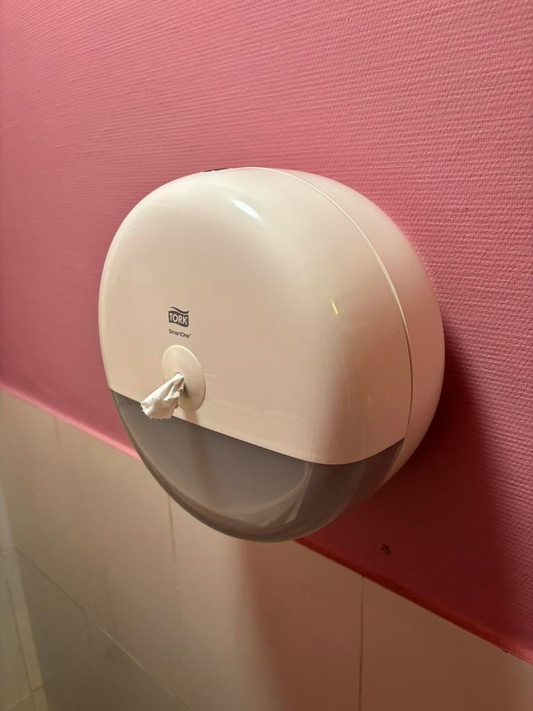 Tork toiletpapier en handdoek-papier dispensers, Ophalen of Verzenden