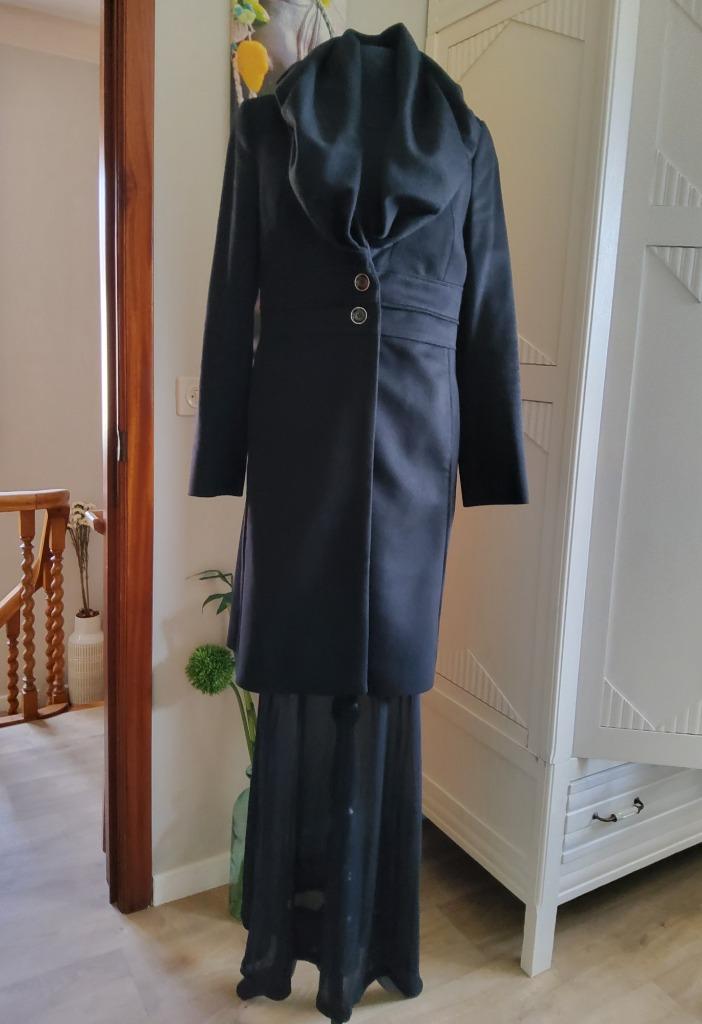 Manteau d'hiver noir, super joli, neuf Zara, Neuf, Taille 38/40 (M), Enlèvement ou Envoi, Zara