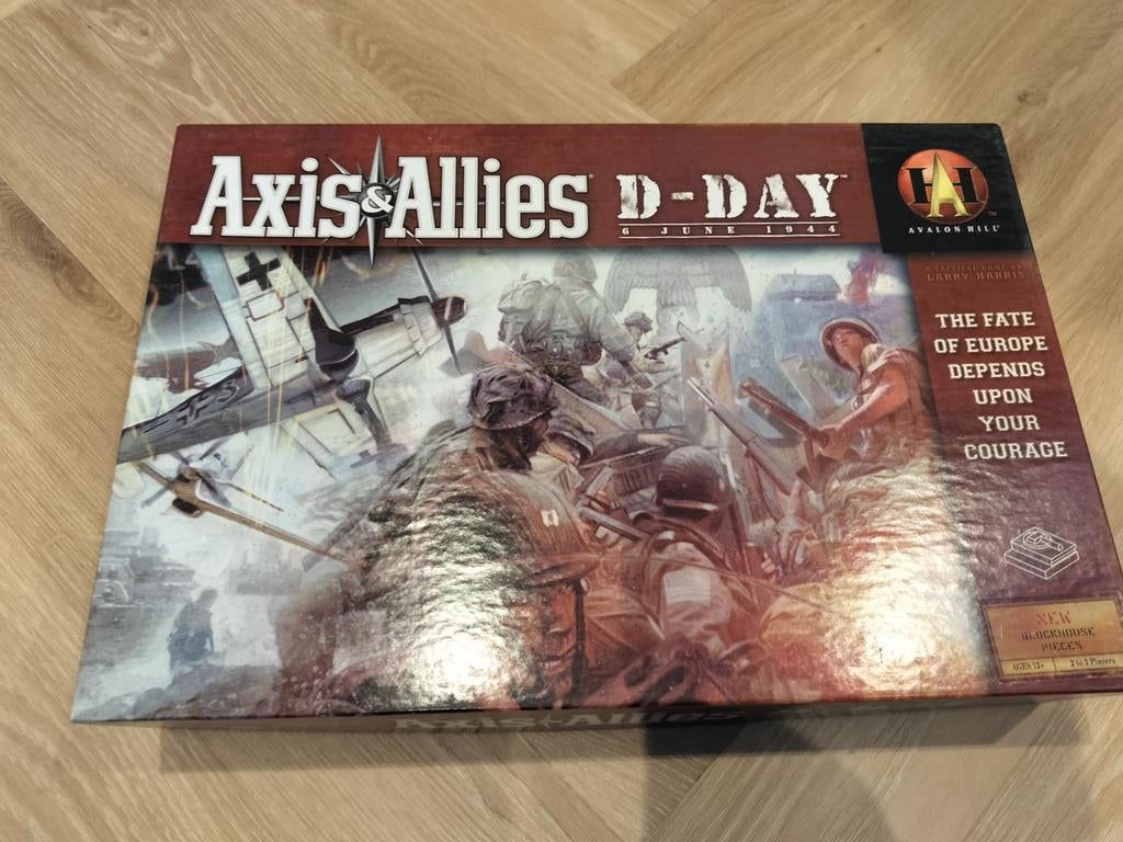 Axis&Allies : D-Day (1st Ed., 2004), Ophalen of Verzenden, Zo goed als nieuw, Avalon Hill