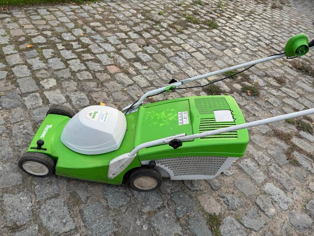 Viking grasmaaier ME443 van €100 naar €80, Tuin en Terras, Grasmaaiers, Ophalen, Cirkelmaaier, Elektrische grasmaaier, 40 t/m 49 cm