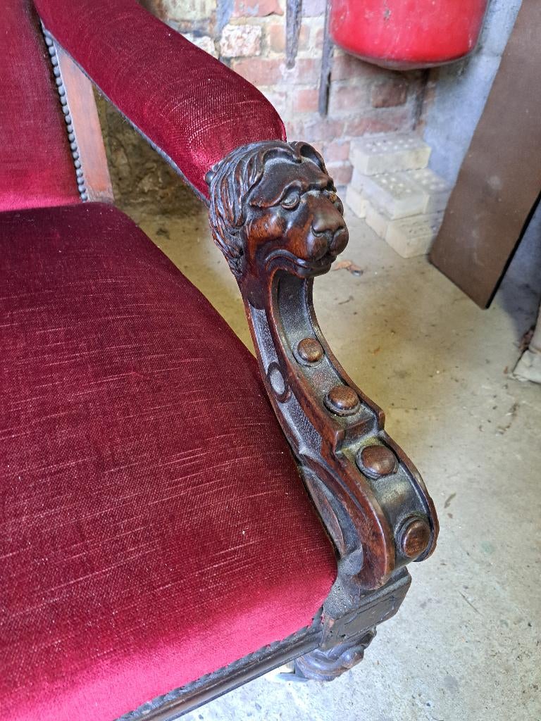 Fauteuil - Kerkstoel  - Kasteelstoel - Troonstoel, Ophalen