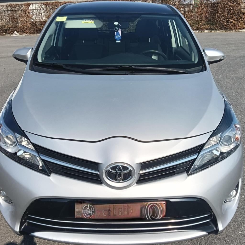 Toyota verso, Autos, Toyota, Achat, Euro 6, Boîte manuelle, Particulier