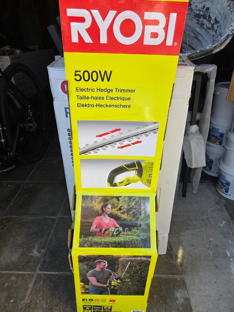 Taille-haies ryobi, Enlèvement