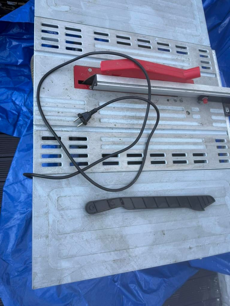 Scie sur table UV Einhell TKS 250, Bricolage & Construction, Enlèvement, Comme neuf