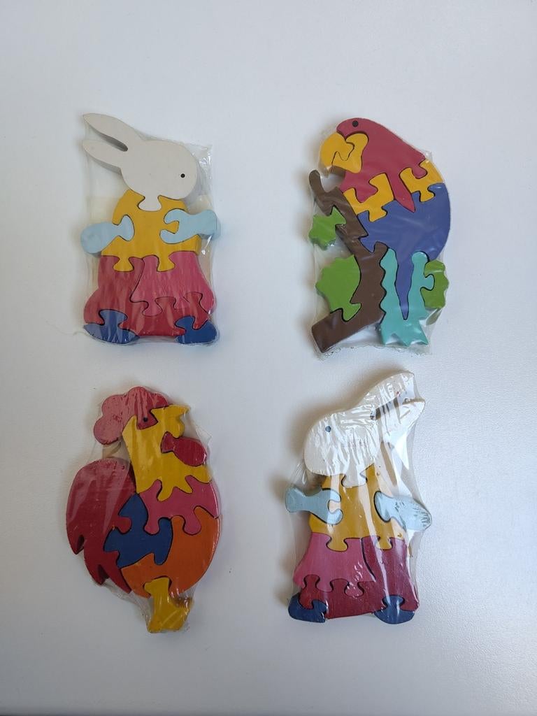 4 petits puzzles en bois., Enlèvement ou Envoi