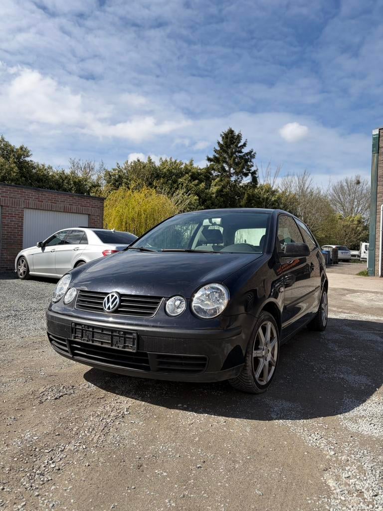 Vw polo - 2002 - 251dkm - airco - onderhouds boekje aanwezig, Auto's, 4 cilinders, Zwart, 1400 cc, Particulier