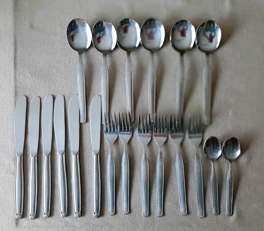 Te koop: Roesvrij bestek van KH, set van 6 stuks van elk., Maison & Meubles, Cuisine | Couverts, Comme neuf, Couverts en vrac