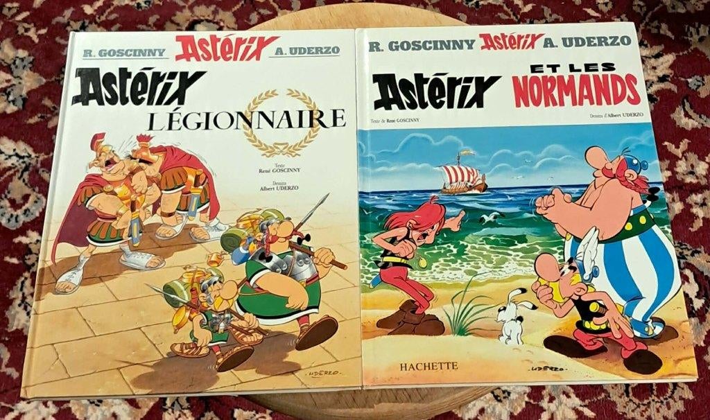 Asterix - 2 albums, Boeken, Stripverhalen, Ophalen of Verzenden, Zo goed als nieuw, Goscinny & Uderzo, Meerdere stripboeken