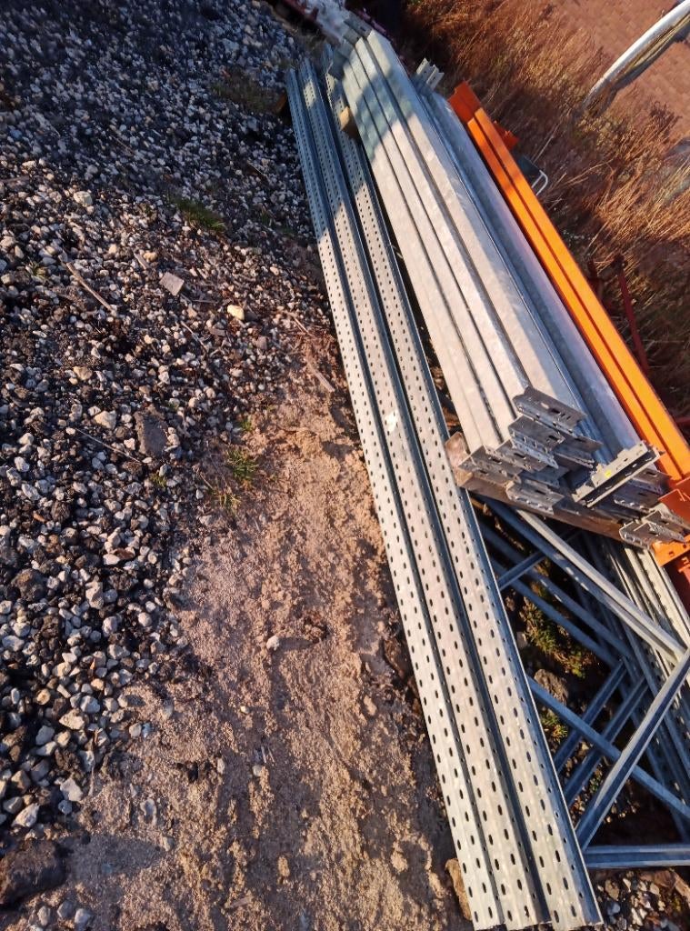 Rack a palette, Enlèvement