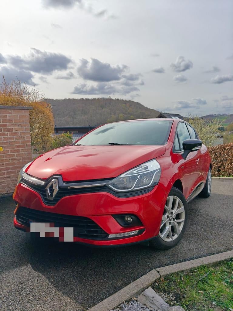 RENAULT CLIO, Rouge, Achat, Boîte manuelle, 5 portes