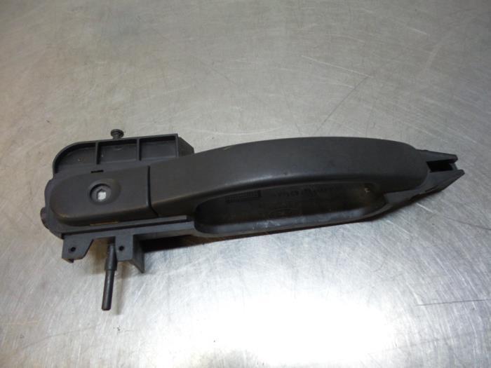 Portiergreep 2Deurs rechts van een Ford Fiesta (Fiesta 05-), Auto-onderdelen, Gebruikt, -, -, Ophalen of Verzenden