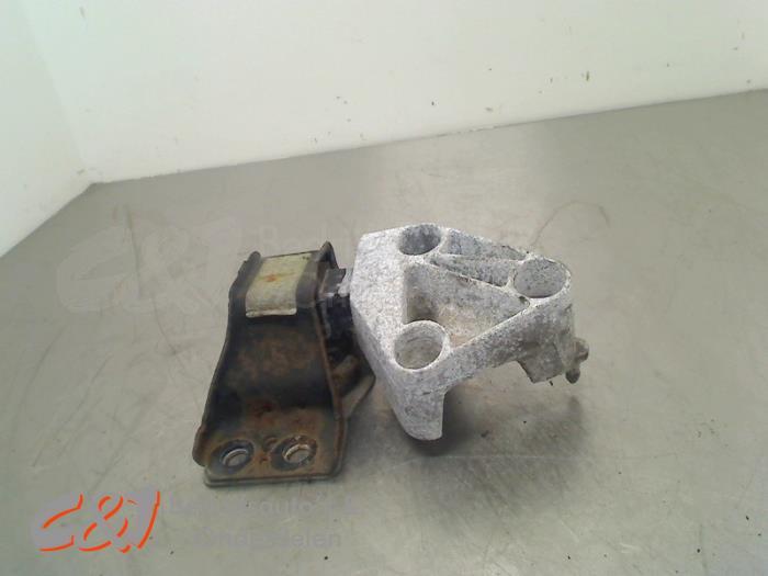 Support moteur d'un Renault Kangoo, Renault, Utilisé, -, -
