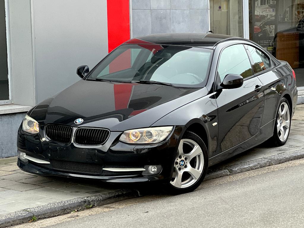 BMW 320 dA Coupé *BT.-Automatique*Full*5.775€HTVA Face Lifte, Autos, Cuir, Achat, Entreprise, 2 places